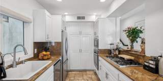 410 Goldenrod Avenue .5 Gallery 12