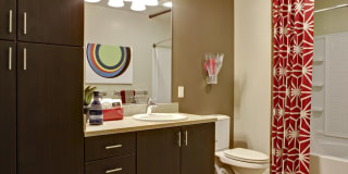 Avalon Ocean Avenue Gallery 11