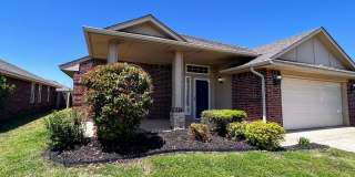 Wonderful Rental Home in Sycamore Creek! Gallery 1