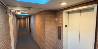 1 Bed One Bath in DOWNTOWN Forest Park!!! Gallery 4