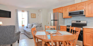 Winter rental: Dot's Place- (Utilities Included) Winter rental: Dot's Place- (Utilities Included) Gallery 1