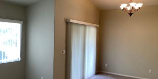 2 Bedroom Townhome in the Canterra Community of Scripps Ranch Gallery 6
