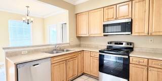 3BR Townhome Near LSU – Convenient & Spacious Gallery 8