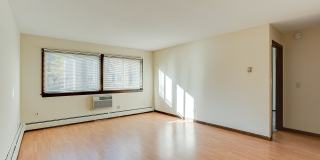 2017 Pillsbury Ave Gallery 10