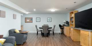 Southmoor Gallery 33