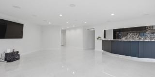 877 NE 195TH Street Gallery 12