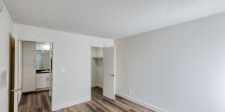 Hollywood Apartments Gallery 9