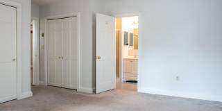 2031 HILLSIDE Drive Gallery 25