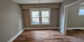 4213 Spokane Avenue - Right Gallery 5