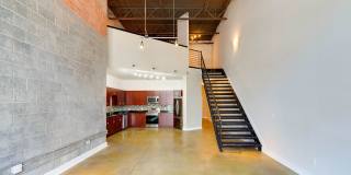 Cool and modern urban loft in Uptown Charlotte! Gallery 6