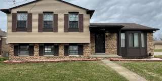 14520 Suffield Lane Gallery 1