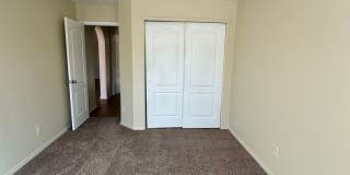 3 bed 2 bath home in Huning Ranch! Gallery 12