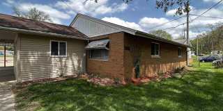 135 SHADOWAY Drive 135 SHADOWAY Drive Gallery 1