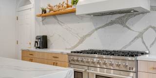 367 South Oak Avenue Gallery 4