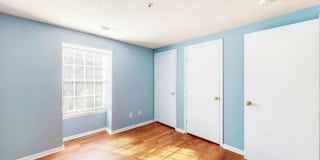 Room in 3 Bedroom Home at Arlyn Cir Gallery 12