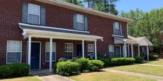 Massive 3 Bedroom in Montevallo*** 3 Bed 2 Bath $1,329/mo**Deposit $0 Gallery 1