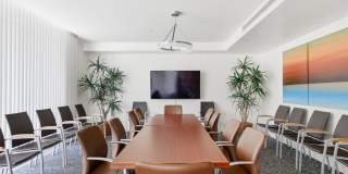 66 Queen Street unit: 1605 Gallery 21