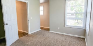 Lake Forest Gallery 6