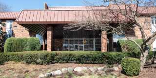 1049 W Ogden Avenue unit: 1-112 Gallery 1