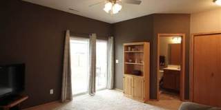 Quiet North Liberty Townhouse - CCA School District Gallery 9