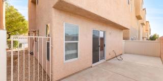 Flexible Three-Story Gated Home with Mountain Views & Modern Kitchen! Gallery 25