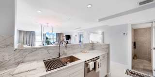 5838 Collins Avenue Gallery 3