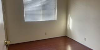 Beautiful 4 bedroom, 2.5 Bath Home Gallery 13