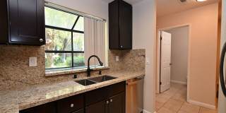 COMING SOON! | $3,695 / 3BR - GORGEOUS TOWNHOME IN CENTRAL NEWARK Gallery 13