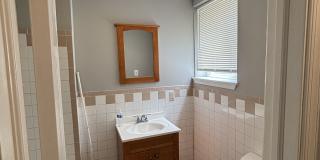 1704 West Diamond street - 2F Gallery 15