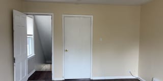 Spacious 5-Bedroom Home with Detached Garage Gallery 19
