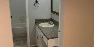 Courtyard Villas Apartments Gallery 9