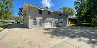{731} Convenient Location + Full basement + 2 Car Tandem Garage Gallery 18