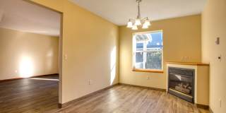 8321 SW Durham Road ~ MOVE IN SPECIAL - First Month's Rent FREE!!! Gallery 6