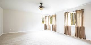 23502 77th Avenue East Gallery 19