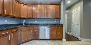 113-155 Banksville Place Gallery 18
