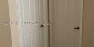 2015 SE 5TH PL Gallery 44