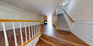 3Bedroom/2full+2Half Baths - Garage Townhouse in King Farm! Gallery 8