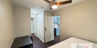 Campus Commons Apartments Gallery 10