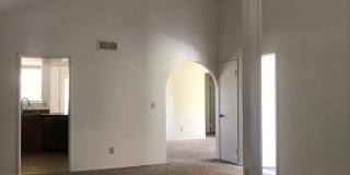 Beautiful 55+ Ahwatukee neighborhood spacious 2/br 2/ba home -  Rent Includes membership to Ahwatukee Recreation Center Gallery 8