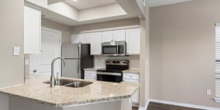 Waters Edge Apartment Homes Gallery 42