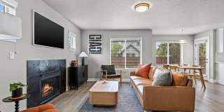Beautiful SE Bend Home | Spacious Floorplan | Fenced Backyard | Near Parks & Trails Gallery 6