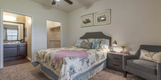 The Edgewater at Klein Gallery 15