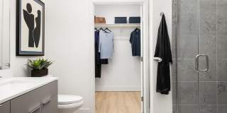 Azur Gallery 10