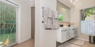 375 Harbor Ct Gallery 31