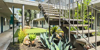 Sherman Oaks Gardens Gallery 24