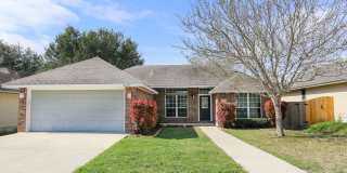 2172 Bentwood Gallery 1