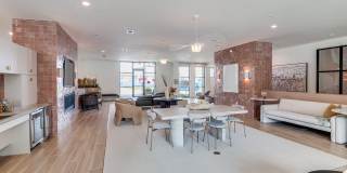 Jovia Gallery 61