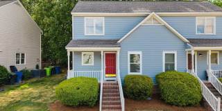 Room in 3 Bedroom Home in Raleigh Room in 3 Bedroom Home in Raleigh Gallery 1