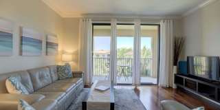 500 Uno Lago Drive Gallery 9