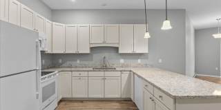 32 Cottonwood Drive Gallery 1